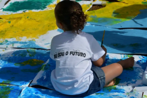 Pais veem palmada como disciplina e não como violência, alerta Unicef