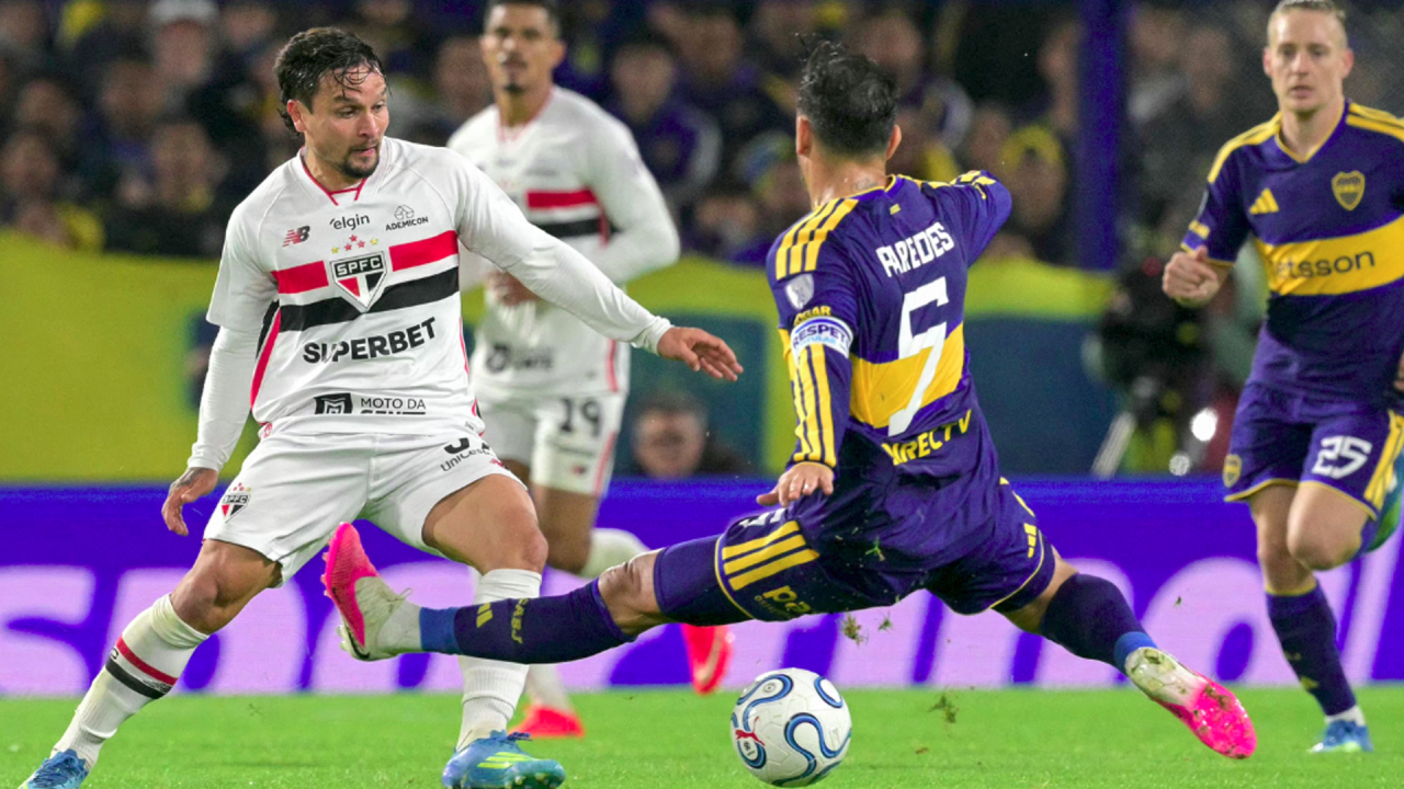 São Paulo abre duelo com Boca Juniors-ARG em desvantagem