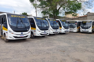 Transporte escolar de Limeira começa a operar com frota renovada