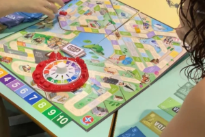 Biblioteca de Limeira terá troca de livros, jogos e clube de leitura nesta quarta