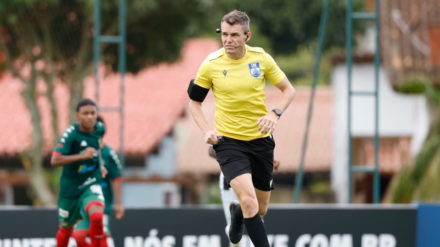 CBF inicia testes com a RefCam para a temporada 2027 do futebol brasileiro
