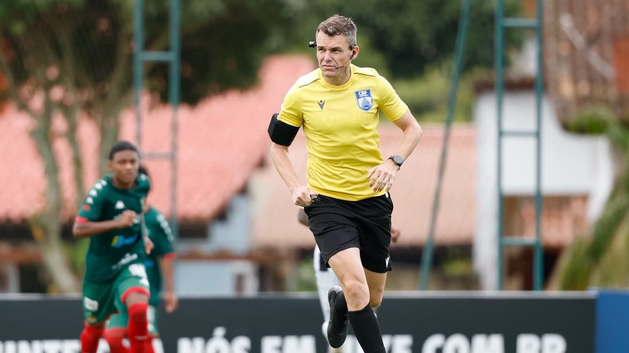 CBF inicia testes com a RefCam para a temporada 2027 do futebol brasileiro
