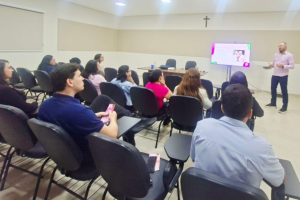 Colaboradores da Mitra Diocesana de Limeira participam de palestra sobre Outubro Rosa e Novembro Azul