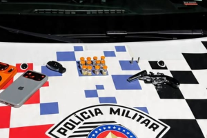 Dois homens são presos com arma e ampolas de tirzepatida no Jd. Lagoa Nova, em Limeira