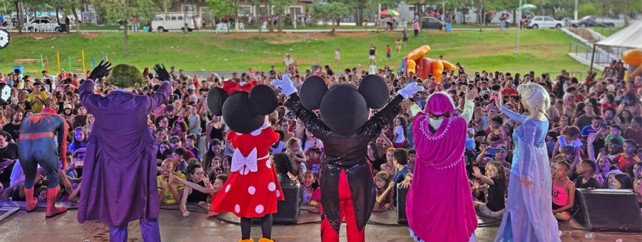 Festa das Crianças reúne mais de 8 mil pessoas no Parque Cidade, em Limeira