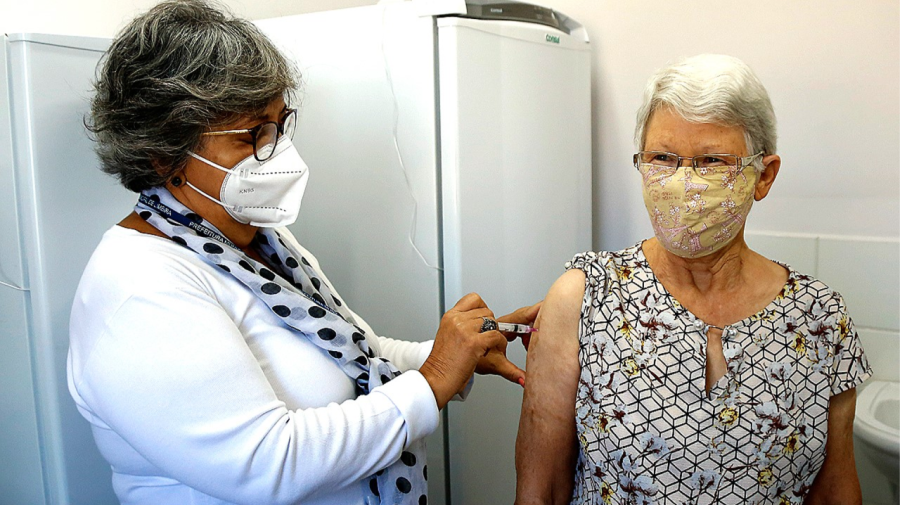 Limeira tem plantão de vacinação neste sábado
