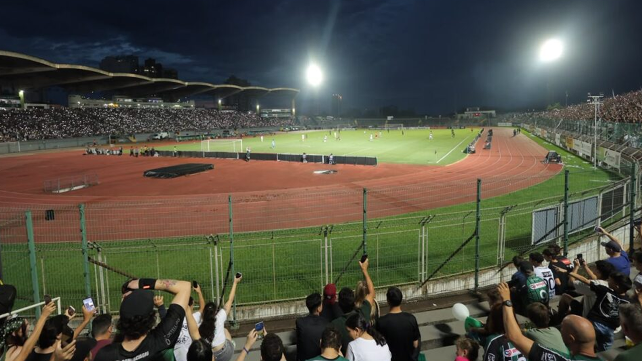 Maringá e Ferroviária decidem a Série C com histórico favorável ao time paranaense