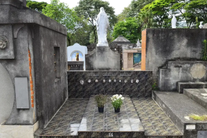Polícia de SP investiga venda de dados de mortos a funerárias