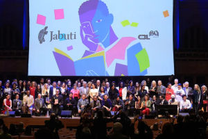 Ruy Castro vence prêmio principal do Jabuti pela 2 vez consecutiva